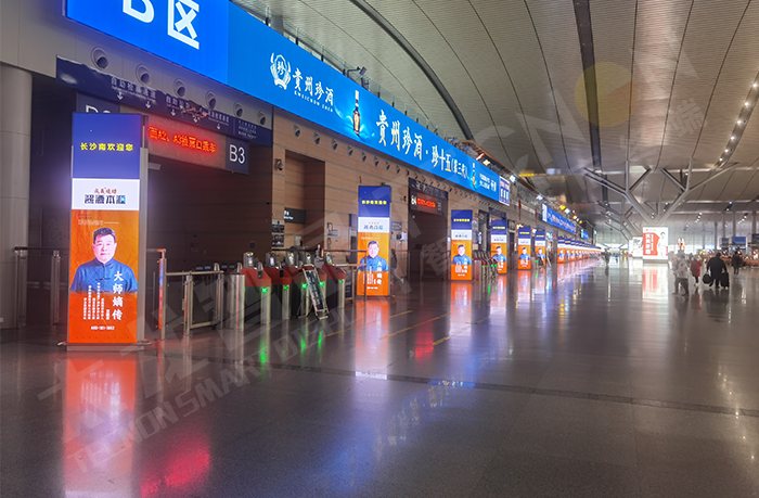 LED廣告機(jī)智慧化進(jìn)程加速智慧建設(shè)方針實施