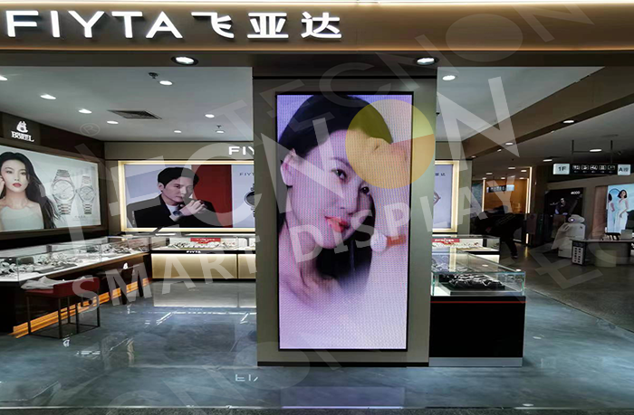 廣告機打開消費增長新空間，創(chuàng)新利用技術(shù)助力制造業(yè)開辟“新賽道”